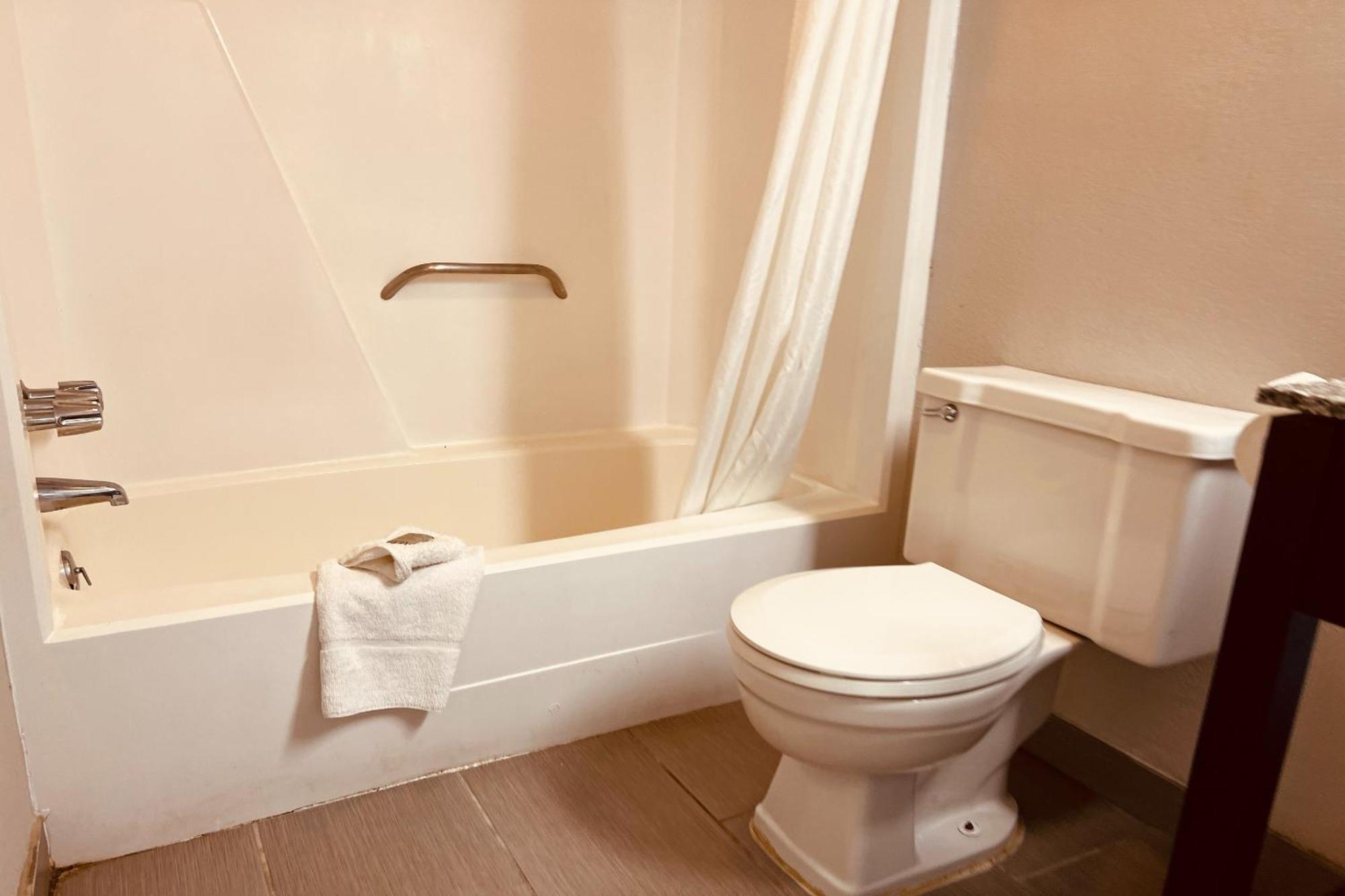 Cambridge Inn Oklahoma Dış mekan fotoğraf